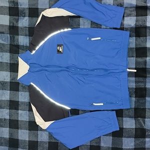 Vintage. Made in USA. Performance. Men's size Medium